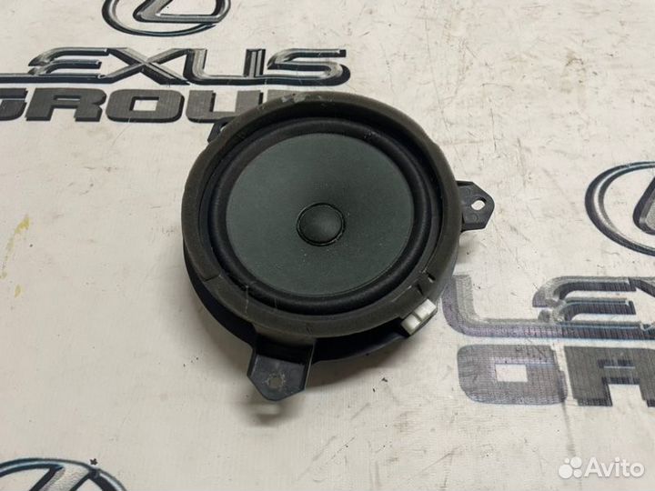 Динамик Toyota RAV4