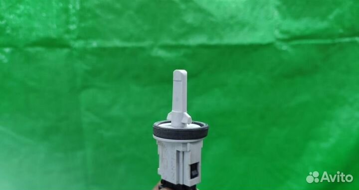 Датчик температуры воздуха Tiguan/Touareg/Passat