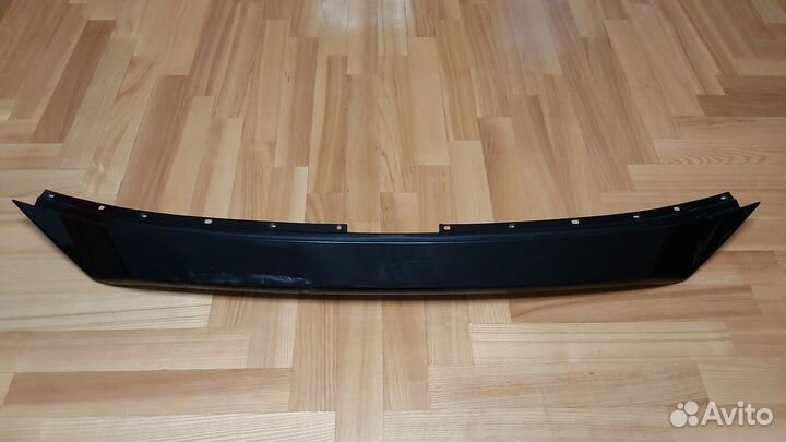 Молдинг решетки радиатора Mazda сх-5