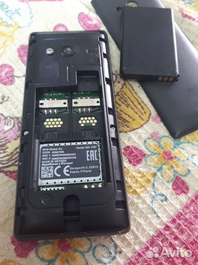 Nokia 106