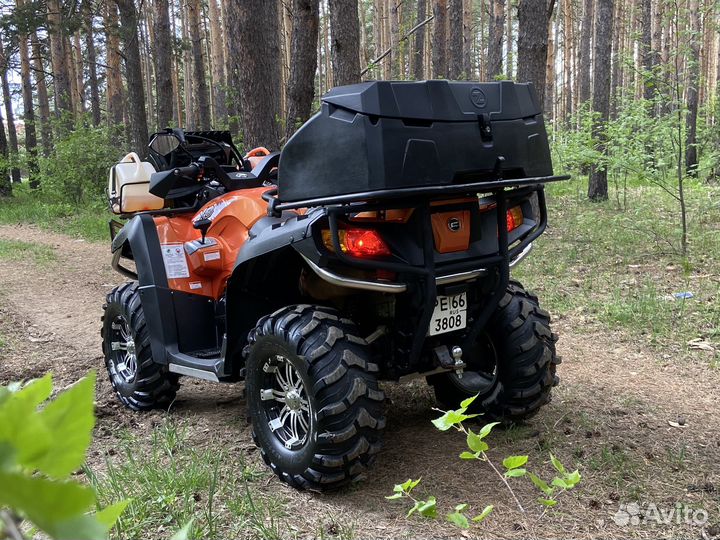 Квадроцикл CF-moto X8