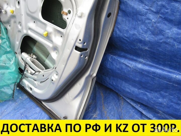 Дверь передняя правая Toyota Harrier 6700148010