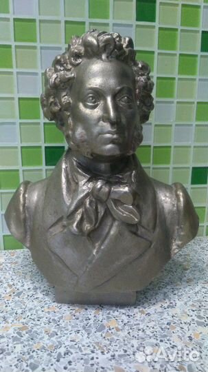 Бюст А. С. Пушкина. Редкий