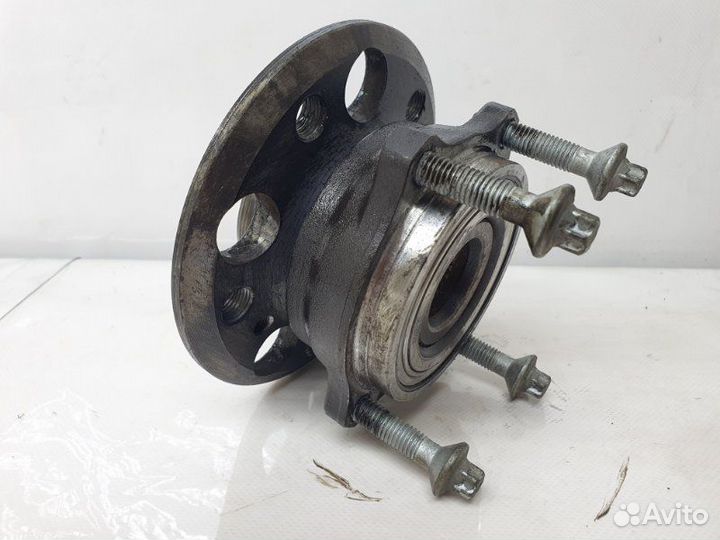 Ступица задняя Mercedes-Benz E C207 3.0 2015