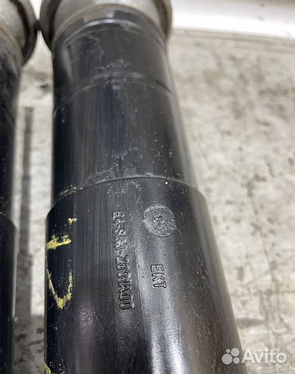 Стойки передние Mercedes W140