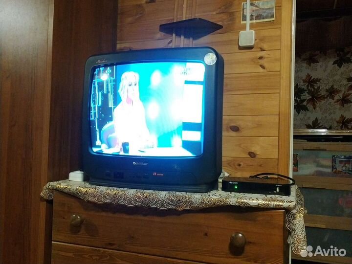 Телевизор