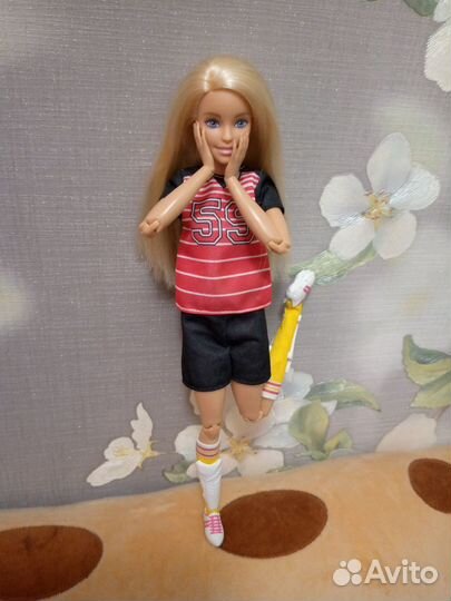 Барби футболистка