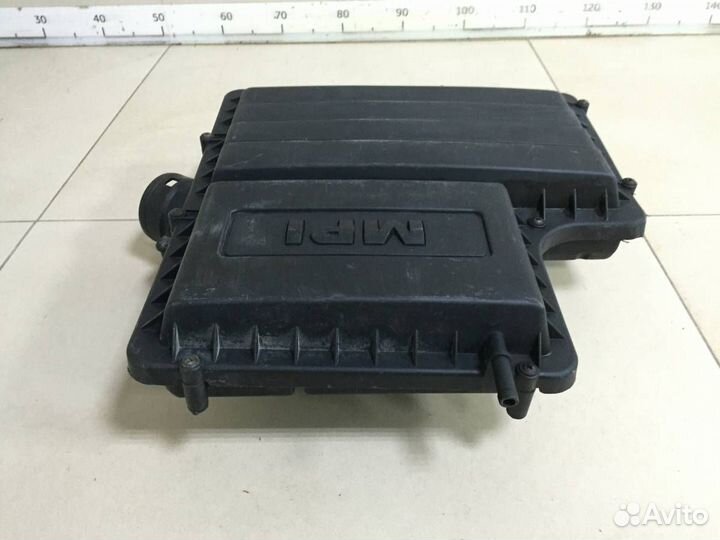 Корпус воздушного фильтра Volkswagen Polo Sed RUS 2011