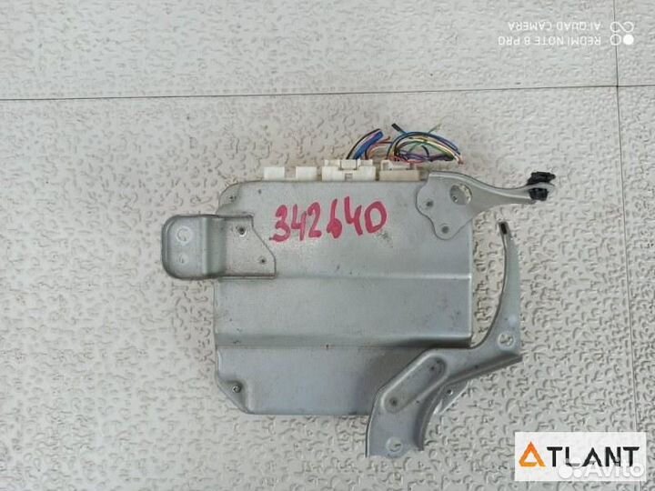 Блок управления рулевой рейкой lexus LS460