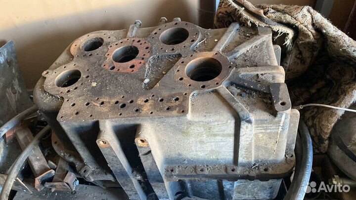 Продам корпус кпп Case Steiger 530