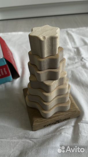 Пирамидка шестеренки и деревянная