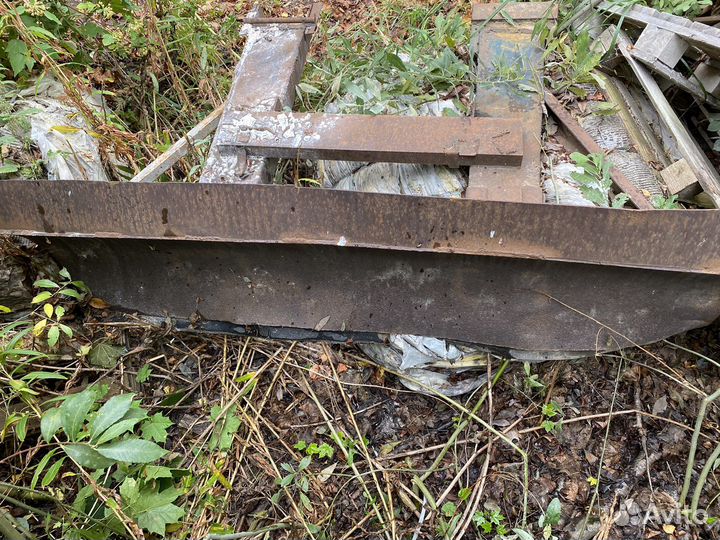 Отвал для уборки снега вилочным автопогрузчиком