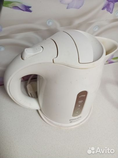 Чайник Филипс электрический