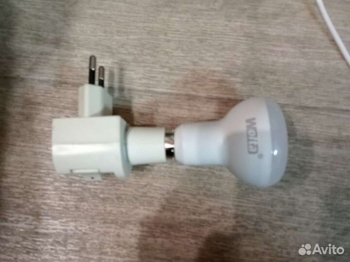 Ночник со светодиодной лампочкой