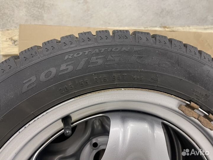 Pirelli Winter Ice Zero 255/55 R16