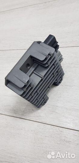 Регулятор напряжения Polaris 4016868