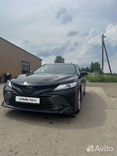 Toyota Camry 2.5 AT, 2019, 129 000 км