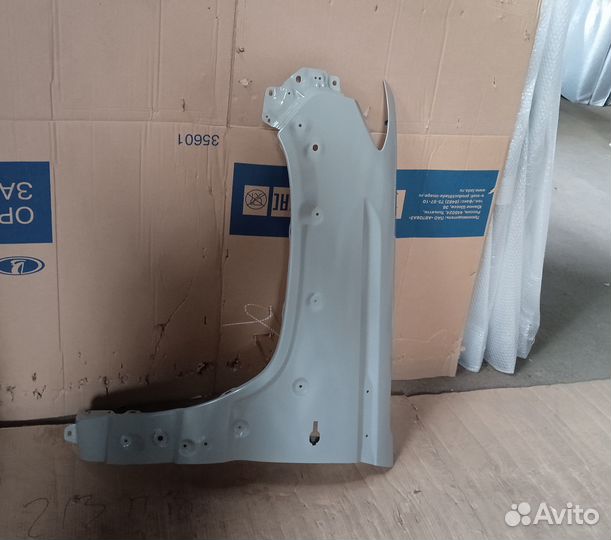 Крылья передние Niva Travel новые (Пр-во Автоваз)