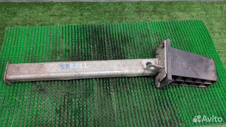 Кронштейн подрамника левый Citroen C4 Grand Picas