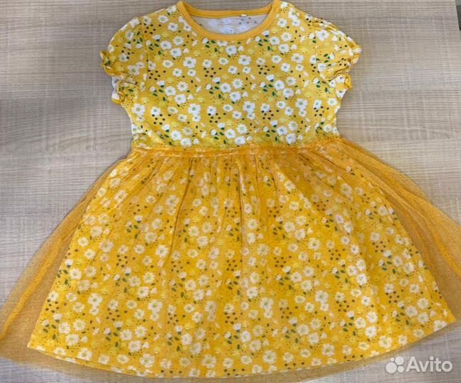 Фирменные платья для девочки 92-98
