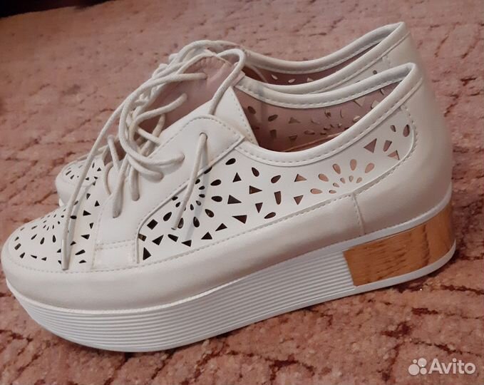 Женские туфли 38 размер