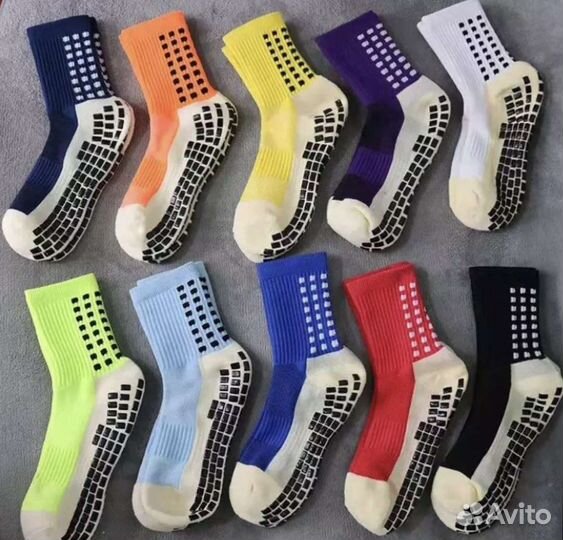 Противоскользящие носки для спортсменов