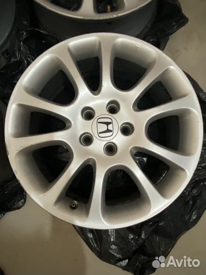 Диски литые R18 Honda CRV