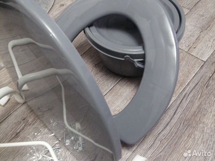 Санитарное кресло туалет