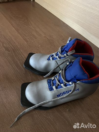 Лыжные ботинки 32 размер