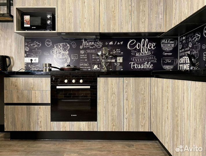 Кухонный гарнитур в современном стиле на заказ