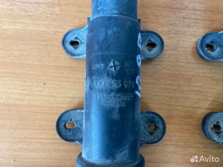 Форсунка омывателя фар Skoda Superb универсал сffb