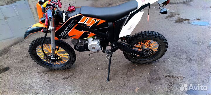 Продаю питбайк vento 17/14 125cc
