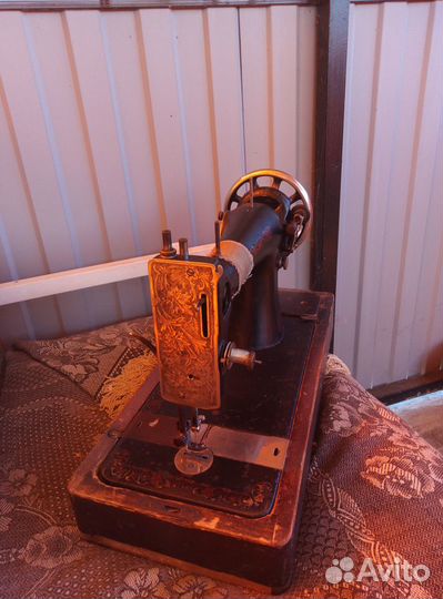 Швейная машинка в рабочем состоянии