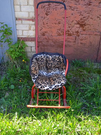 Детские зимние санки на колесах