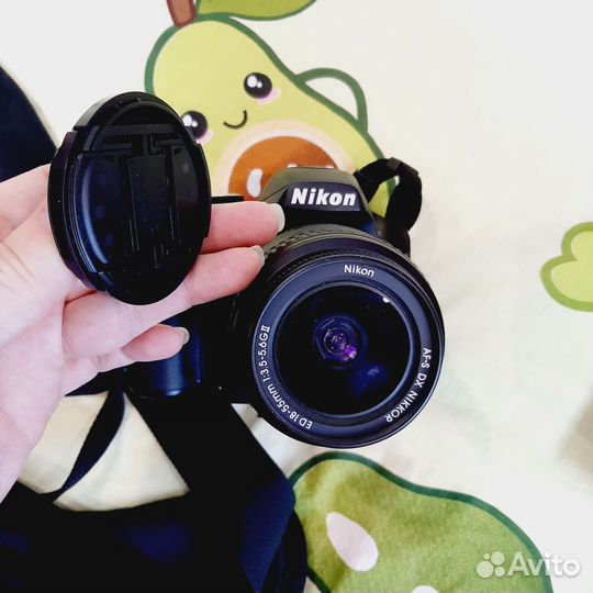 Зеркальный Фотоаппарат nikon d3200, сумка и штатив