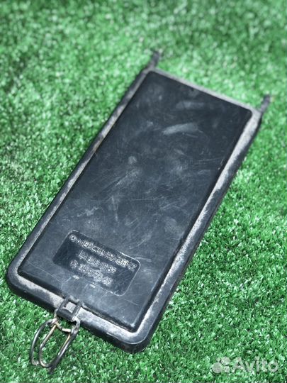 Крышка блока предохранителей mercedes 124