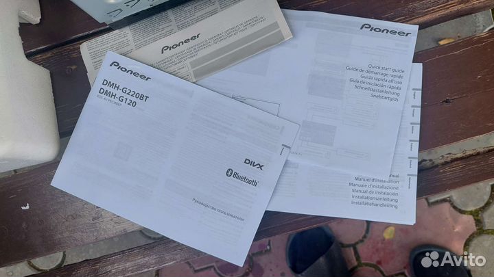 Pioneer dmh g220bt
