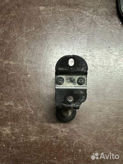 Пластина защелки капота Scania 6 2507898