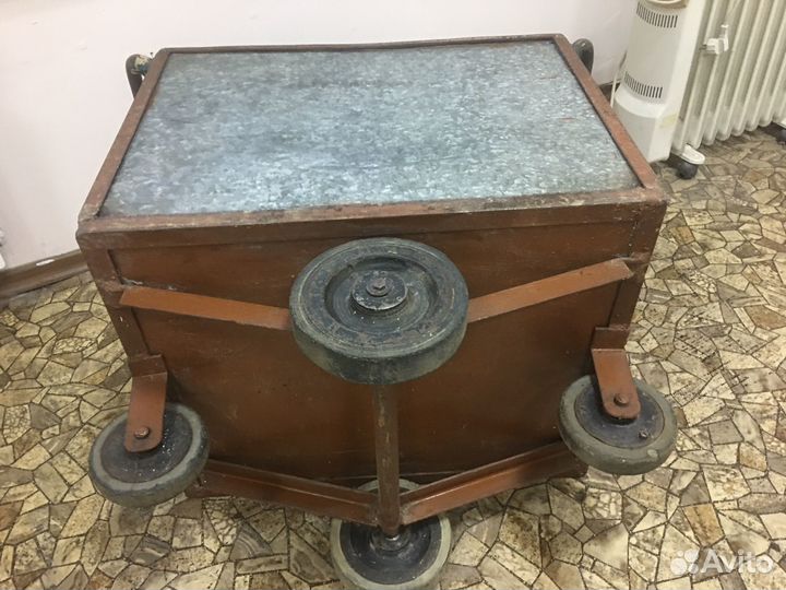 Тележка хозяйственная на колесах