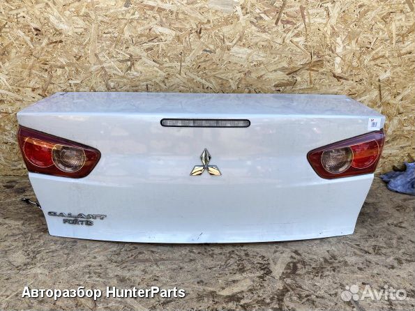 Mitsubishi Lancer 10 крышка багажника в сборе