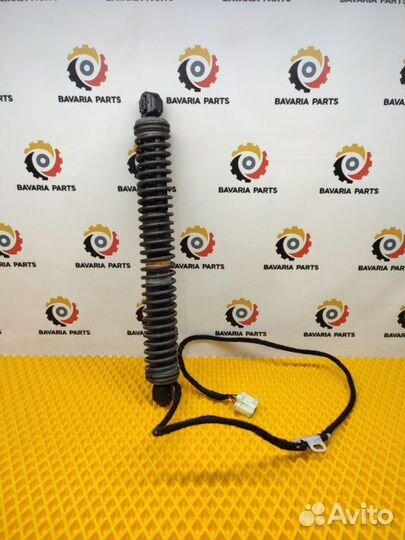 Пружина крышки багажника правая Bmw 7 F01 3.0 N54