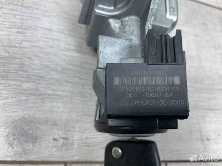 Замок зажигания Peugeot 208 хэтчбек 8H01 DV4C 2013