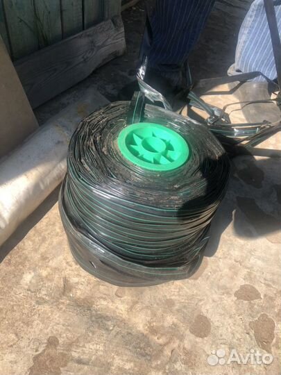 Капельный шланг поливочный с дырками