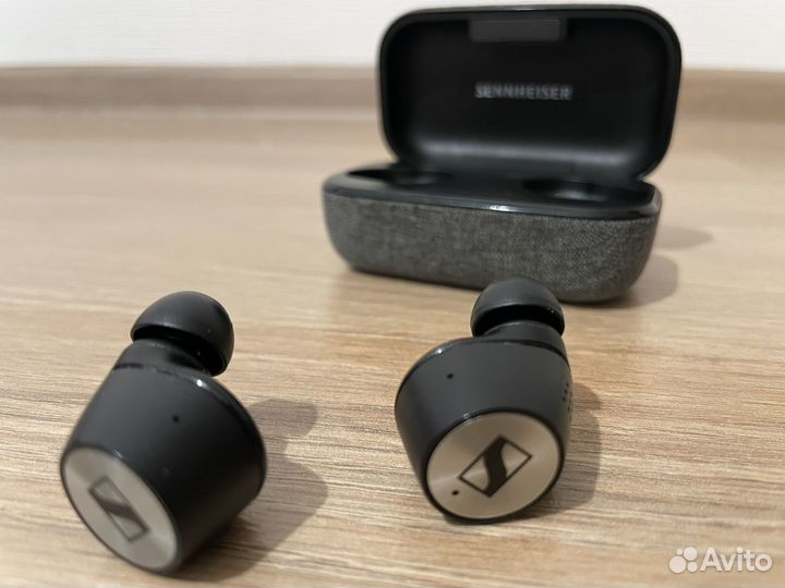 Беспроводные наушники sennheiser momentum 2
