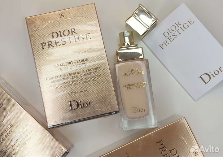 Ухаживающее тональное средство Dior Prestige