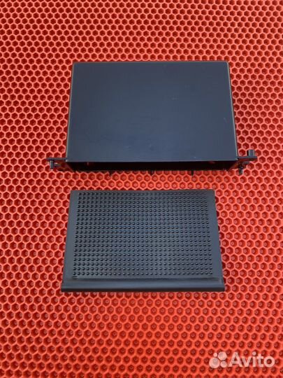 Кармашек центральной консоли mitsubishi carisma