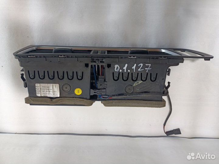 Дефлектор воздушный Audi Q5 8R 2010