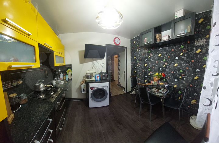 2-к. квартира, 54,2 м², 1/10 эт.