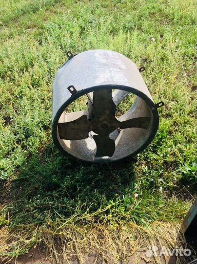 Электровентилятор для сельхоз и пром помещений