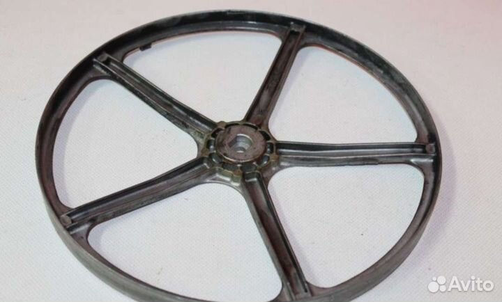 Шкив Bosch 5550008386 бу. 1881